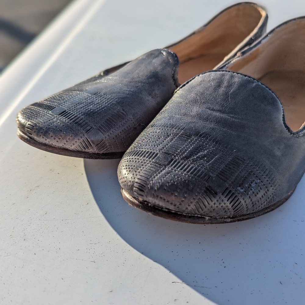 Bed Stu | Cobbler Series Gray Leather Loafers Slip On Flats Size 6 Distressed